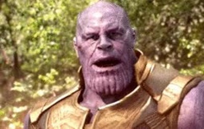 cabeza,levantar,rapido,thanos