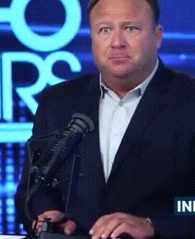 Enlace a Cuando son las 3 de la mañana y tu madre te pilla jugando a Fortnite 