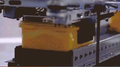 peligro,dron,repartir,paquete