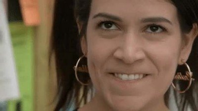 guapa,reacción