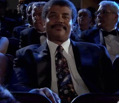 Enlace a Neil deGrasse Tyson en el cine cuestionando la base científica de cualquier película 