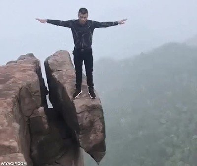 Enlace a A ver, no creo que sea muy inteligente hacer equilibrio ahí