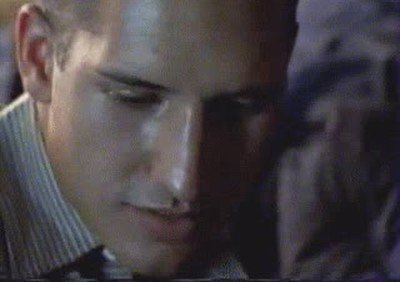 intentar,seducir,comer pasta