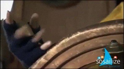 Enlace a Yo cuando intento aparcar mi coche apurando al máximo