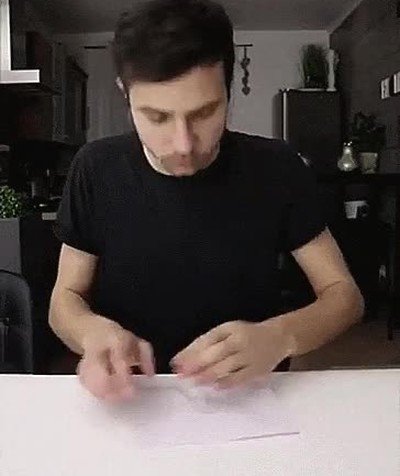 Enlace a Así hace un mago una bolsa de palomitas