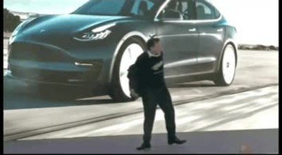 Enlace a El día que Elon Musk se retire podrá dedicarse a su gran pasión: bailar