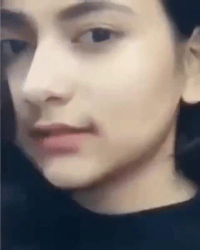 Enlace a Es imposible no enamorarse justo en la sonrisa final 