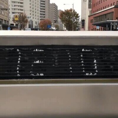 Reloj,agua,escaleras