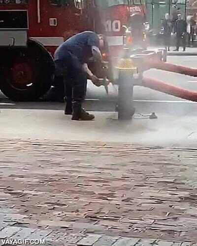 bombero,agua,surtidor