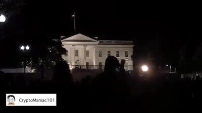 Enlace a No hay nada que de más miedo que ver cómo se apagan las luces de la Casa Blanca