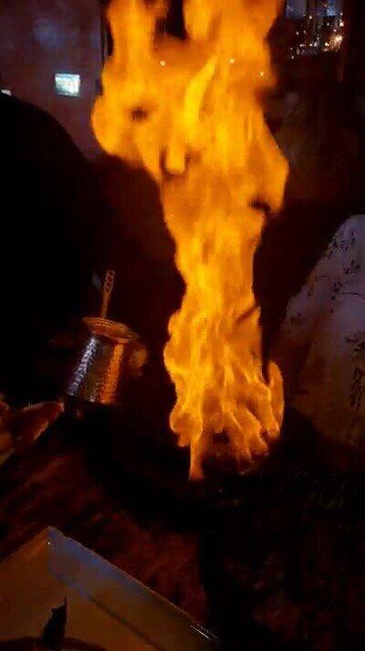 Enlace a Lo que me imagino cuando alguien pide el bistec muy hecho