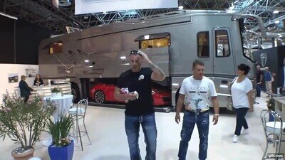 lugar,momento,equivocado