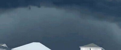 Enlace a Las nubes de esta ciudad están bugueadas