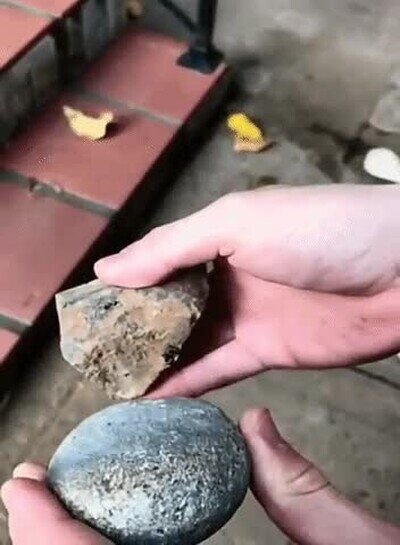 Enlace a Podría pasarme horas mirando el interior de esta piedra