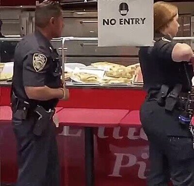 norma,mascarilla,policia