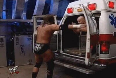 Enlace a Steve Austin explicando el sistema sanitario