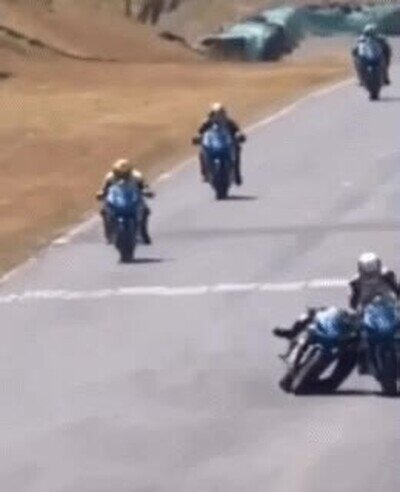 Enlace a Porfa ayúdame. Me estoy cayendo