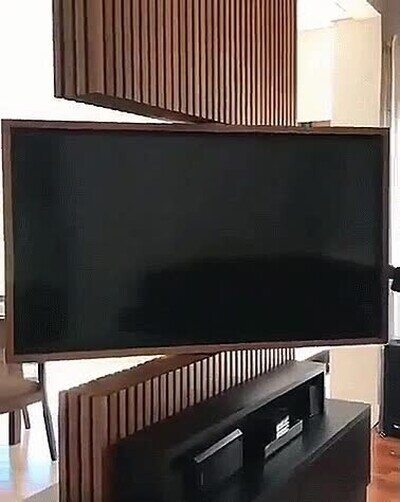 Enlace a El truco de la gente rica para mover la tele de sitio