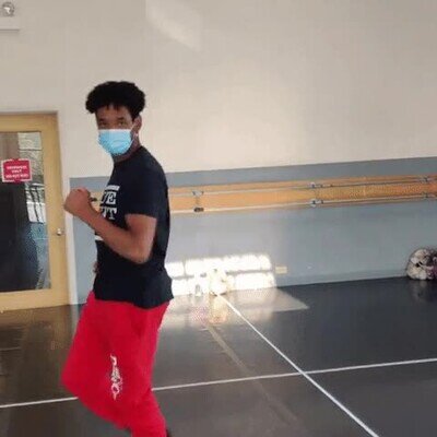 gente,gusto,llevar,mascarilla