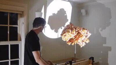 Enlace a Una escultura que hace un montón de sombras distintas