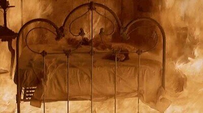 pelo,corto,rizado,hotel