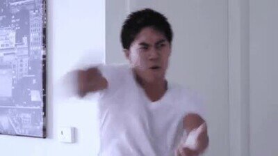 Enlace a Cuando te encuentras a un enemigo pero no tienes tiempo de recargar