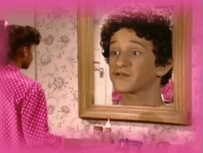 Enlace a Descansa en paz, Screech
