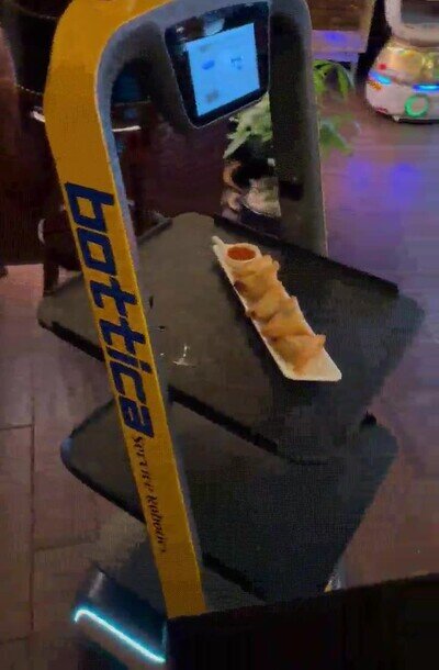 Enlace a Así serán los camareros del futuro