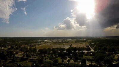 Enlace a En un lado un día soleado. En el otro lado el fin del mundo