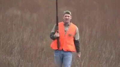 Enlace a Un cazador que caza sin armas