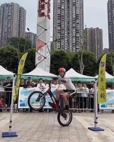 salto,alto,bicicleta