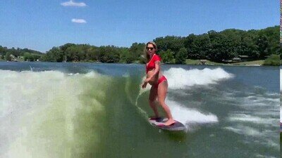 Enlace a No sé yo si surfear embarazada es muy seguro