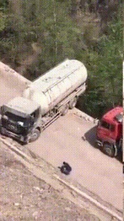 Enlace a La maniobra más peligrosa de la historia