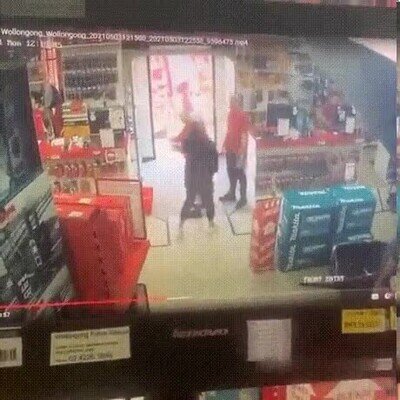 Enlace a Vaya forma de tratar a un ladrón