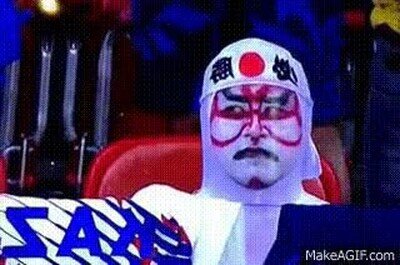Enlace a Un fan japonés se asusta al verse a sí mismo en la cámara
