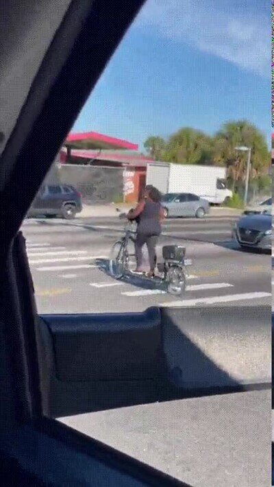 se&ntilde;ora,vivir,futuro