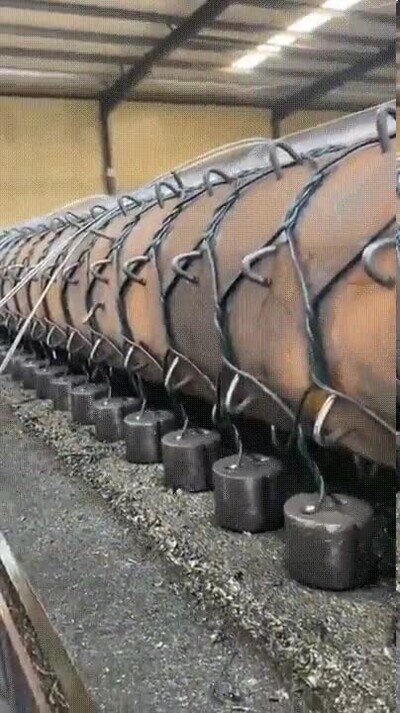 Enlace a Me recuerda al bate de Negan