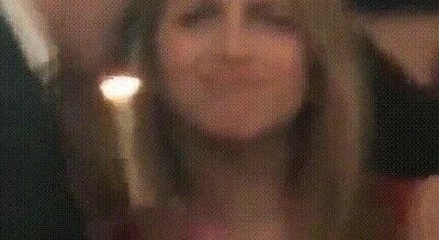 Enlace a ¿Qué crees que le está diciendo?