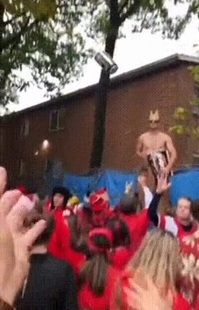 Enlace a Así es cómo conocí a vuestra madre