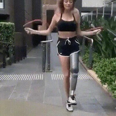 Enlace a Haciendo ejercicio con una sola pierna