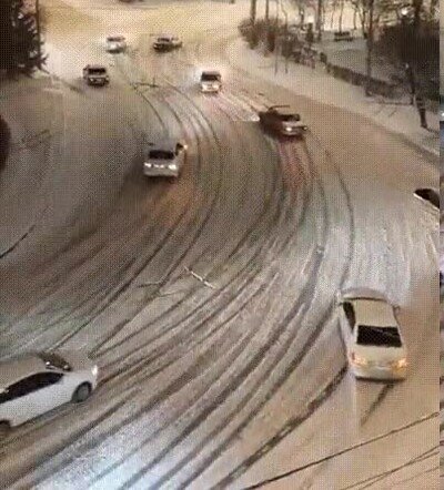 Enlace a Una curva bastante peligrosa