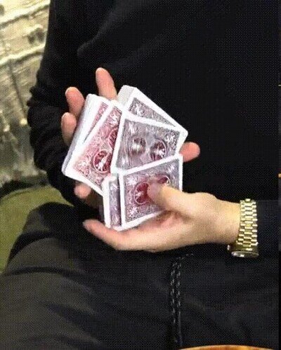 Enlace a Mola un montón ver a gente que sabe barajar las cartas