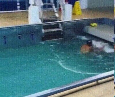 Enlace a Para que seamos conscientes de lo que cuesta nadar con resistencia