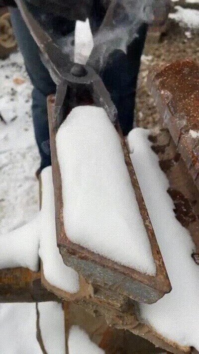 Enlace a Es una pasada ver cómo se funde la nieve