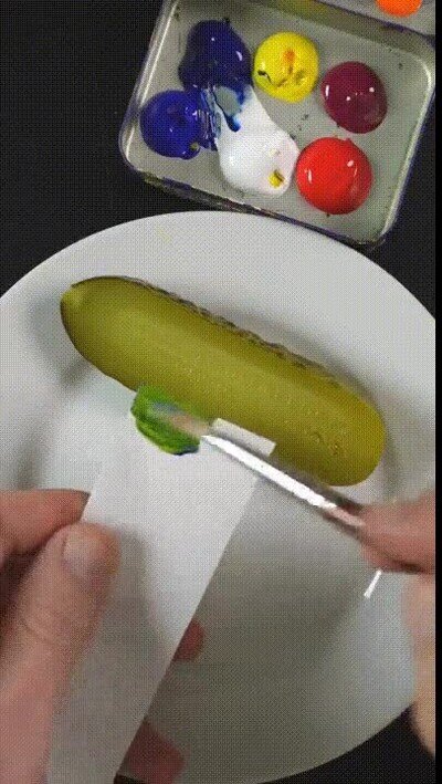 Enlace a Mezclando pintura hasta clavar los colores