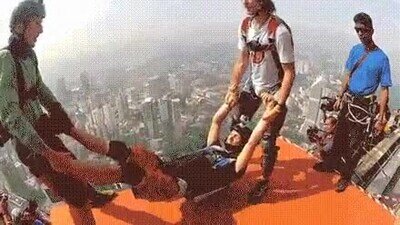 salto,paraca&iacute;das