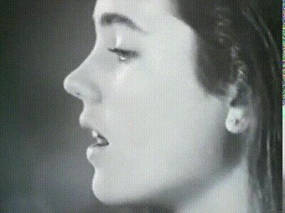 Enlace a En los 80 Jennifer Connelly grabó una canción en japonés para Panasonic