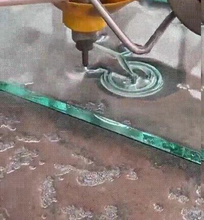 crotar,cristal,agua,presión