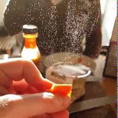 Enlace a Las naranjas bajo los rayos del sol