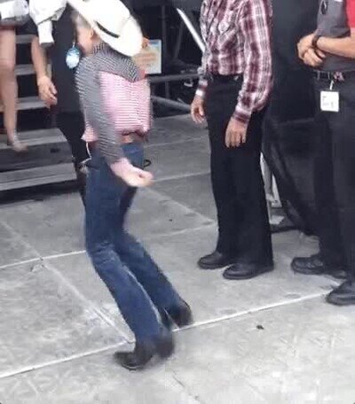 Enlace a La forma más molona de llegar a una fiesta